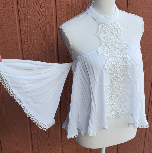 Essue top - Picture 1 of 4